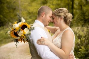 Just Got Engaged? Your First 10 Wedding Planning Steps