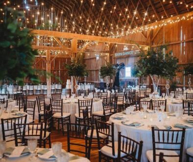 Historic barn wedding venue near Ann Arbor Michigan